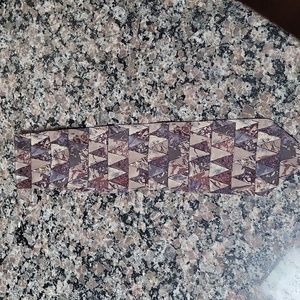 UNGARO  vintage tie green/ tan earth tones pattern 100% silk vintage